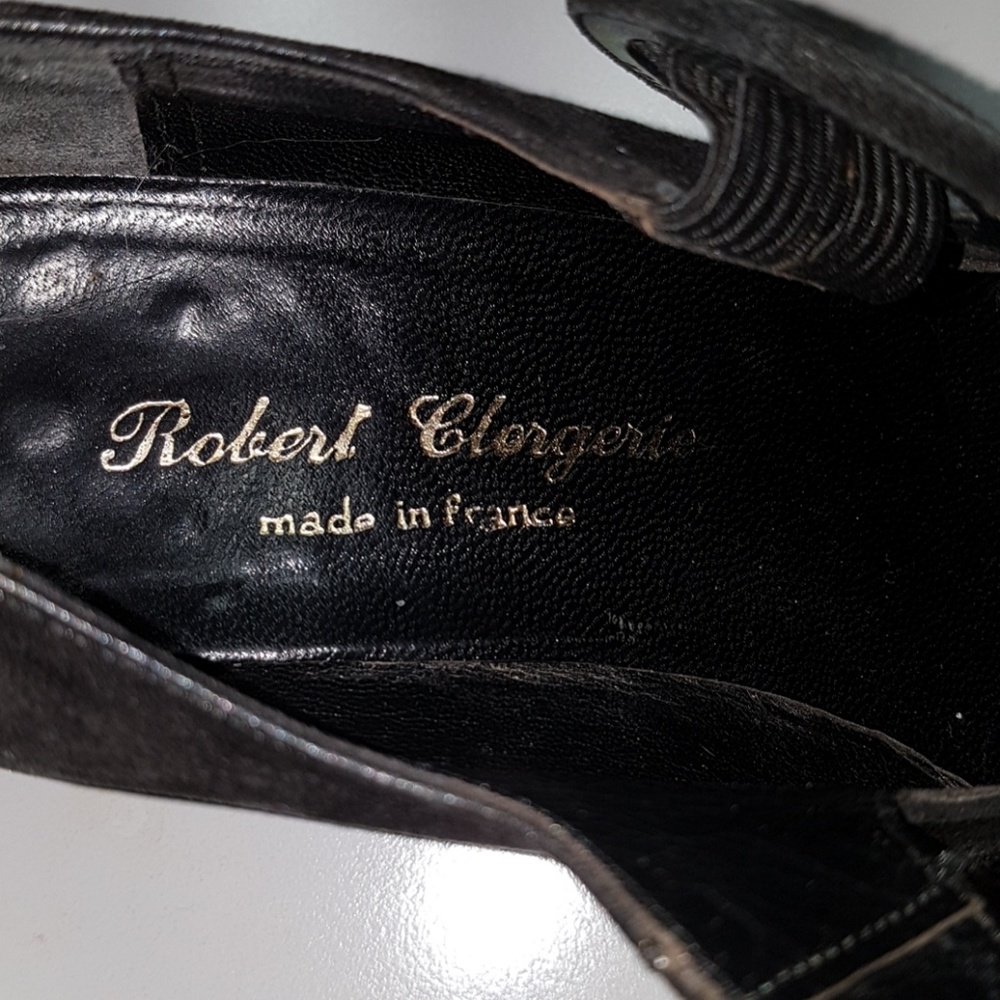 Vintage Suede Robert Clergerie Mary Janes. - Picture 8 of 8